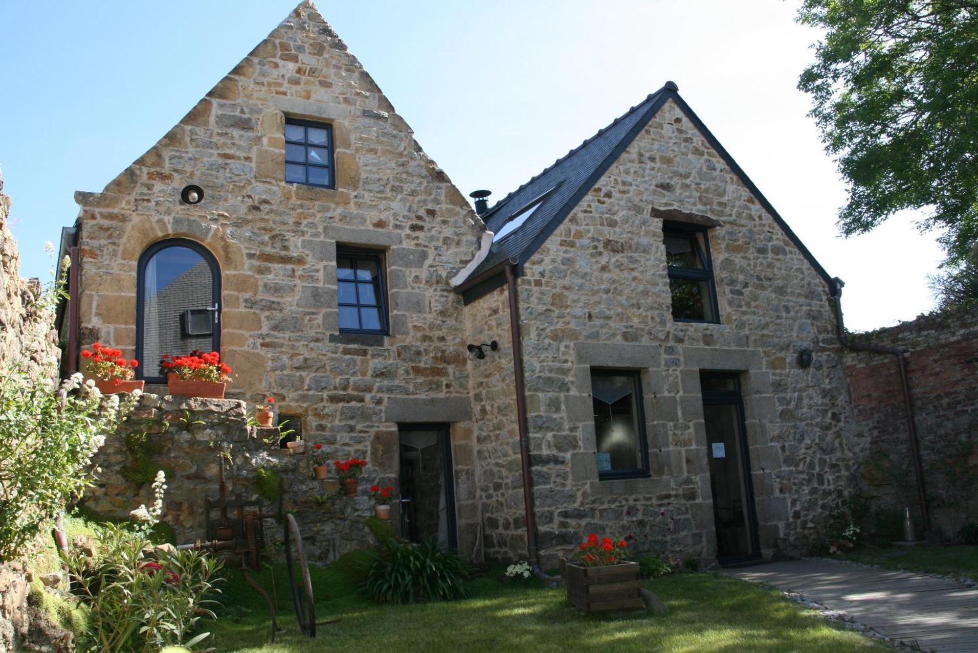 Le Magasin A Sel Bed and Breakfast Crozon Eksteriør billede